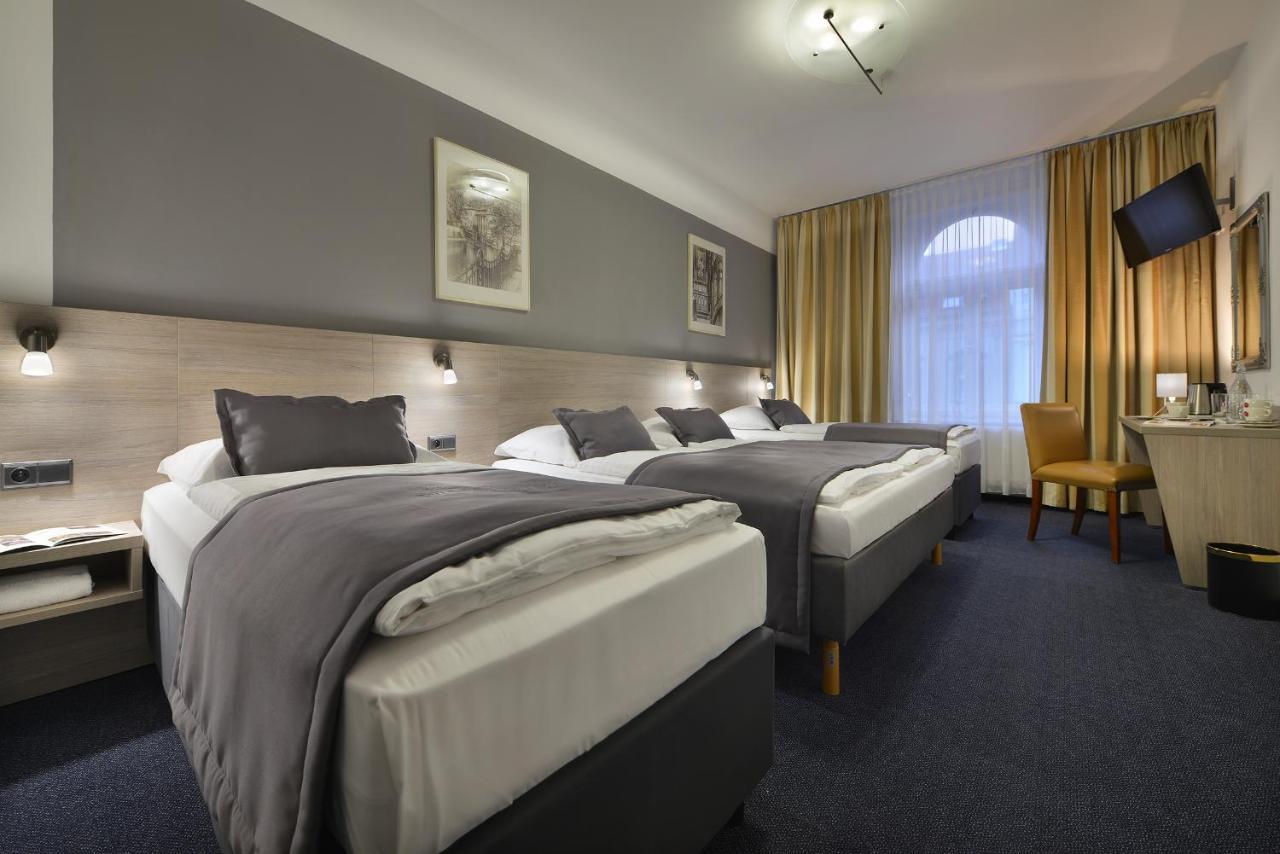 Vierbettzimmer